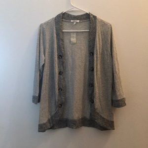 NWT Maurices gray stripe cover top